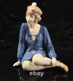 Vintage Zaphir Spain Porcelain Figurine The Flapper Girl Pre Nao / Llladro