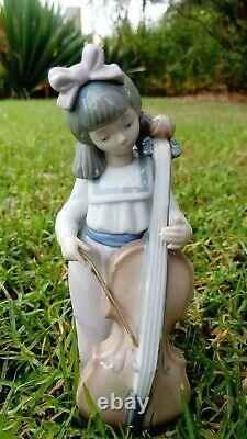 Vintage lladro figurine NAO BY LLADRO GIRL WITH CELLO #1879