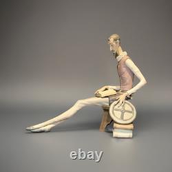 X-Large LLADRO NAO Don Quixote Figurine RARE HARD TO FIND 18 3/4x15 WithPlatform